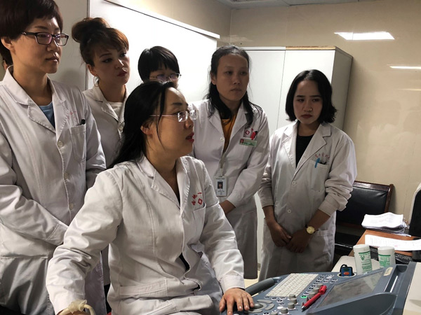 【新时代·边疆行——共同书写新篇章】“七仙女”的援疆路 平凡中见家国情怀