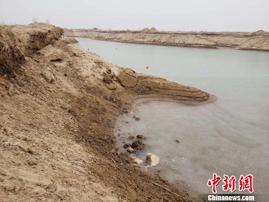 非法挖沙破坏黄河河道，真的没法管？