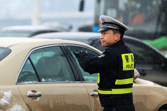 都过节了，莫让警察休息权成空谈