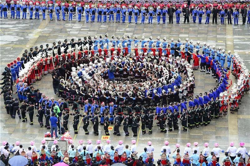 【壮美60年 广西统一战线】增进“五个认同”：铸牢中华民族共同体意识的广西实践